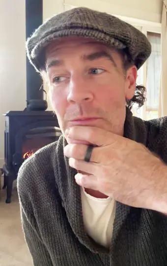 <p>Bunun kendisi için <strong>zor bir süreç</strong> olduğunu söyleyen <strong>James Van Der Beek</strong>, <strong>tedavisi için gereken 4 bin doları</strong> bu şekilde karşılamak zorunda olduğunu da ekledi.</p>
