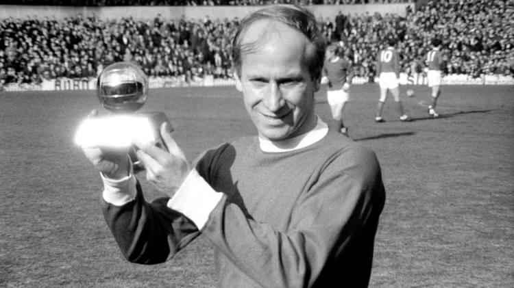 <p>16-Bobby Charlton</p>
