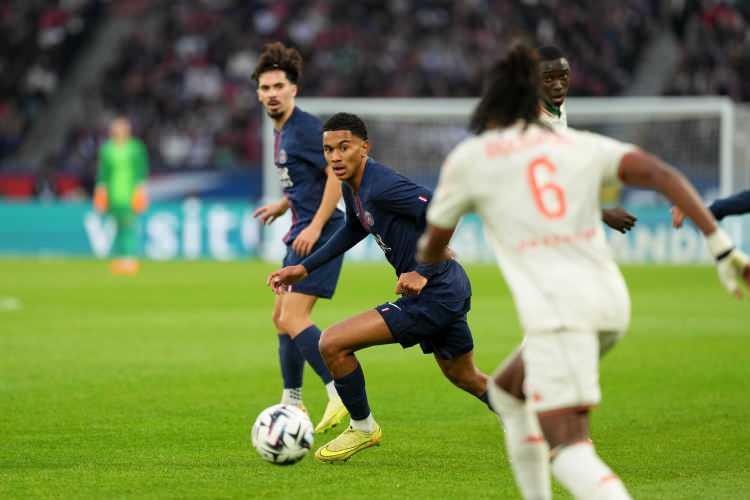 <p>1- Paris Saint-Germain (Fransa): 567 puan</p>
