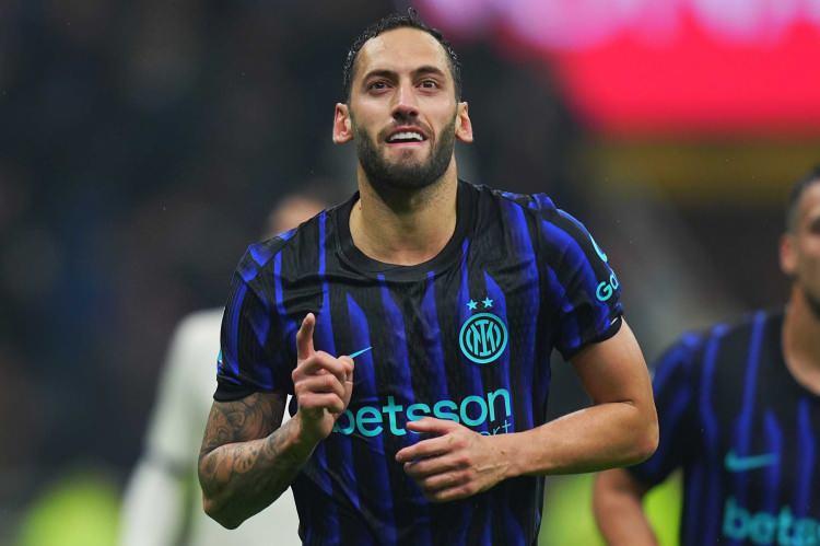 <p>4- Inter (İtalya): 470 puan</p>
