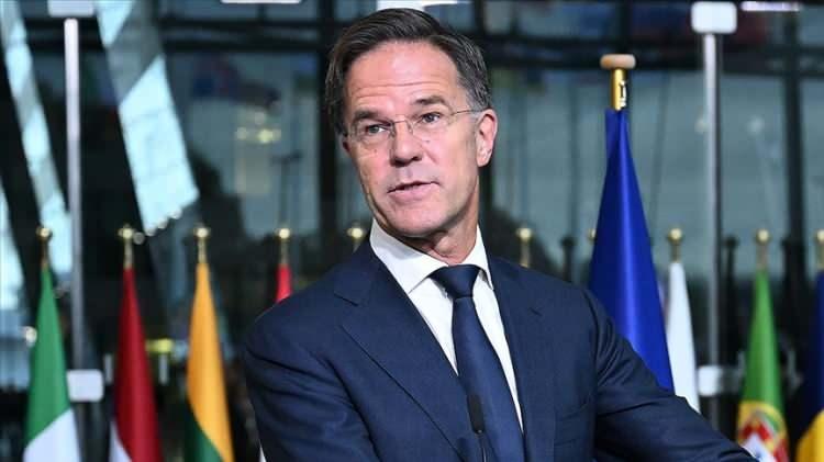 <p><span style="color:rgb(178, 34, 34)">NATO</span></p>

<p>NATO Genel Sekreteri Mark Rutte, Azerbaycan'dan Türkiye'ye gitmek üzere havalanan ve Gürcistan-Azerbaycan sınırında düşen Türk Hava Kuvvetlerine ait "C130" tipi askeri kargo uçağında yaşamını yitiren askerler için başsağlığı diledi.</p>

<p>Rutte, ABD merkezli X şirketinin sosyal medya platformundaki hesabından yaptığı paylaşımda, "(Hayatını kaybeden askerlerin) hizmetlerini onurlandırıyoruz ve Türk Silahlı Kuvvetlerinin hatta İttifak genelindeki tüm üniformalı askerlerimizin bizi her gün güvende tutmak için yaptıkları her şey için derinden minnettarız." ifadesini kullandı.</p>

<p>NATO Genel Sekreteri Rutte, askeri kargo uçağının düşmesi sonucu hayatını kaybedenlerin yakınlarına ve müttefik Türkiye'ye taziye dileklerini iletti.</p>
