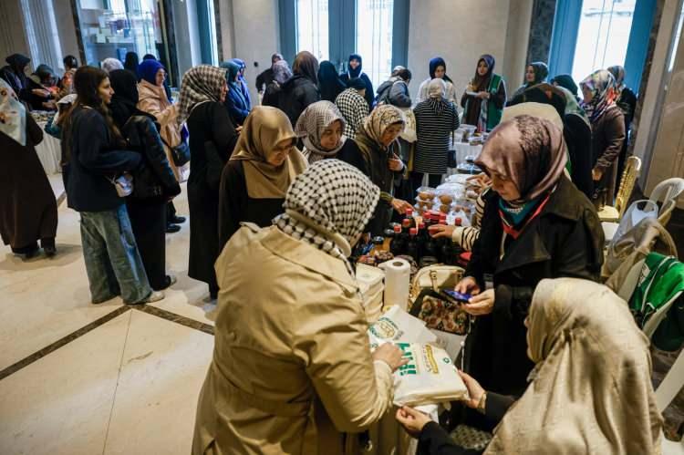 <p>Merkezde doğum öncesi ve sonrası bekleme odası, doğumhane, operasyon ve gözlem odaları, personel ve malzeme odaları, arşiv, sterilizasyon birimi, bekleme alanı, tuvaletler ve teras yer alacak.</p>
