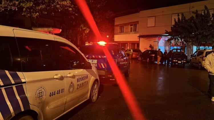 <p>MUĞLA<br />
<br />
Azerbaycan'dan Türkiye'ye gelmek için havalanan askeri kargo uçağının Gürcistan sınırında düşmesi sonucu şehit olan Hava Uçak Bakım Astsubay Başçavuş Emrah Kuran'ın şehadet haberi, Muğla'nın Milas ilçesindeki baba ocağına ulaştı.<br />
 </p>
