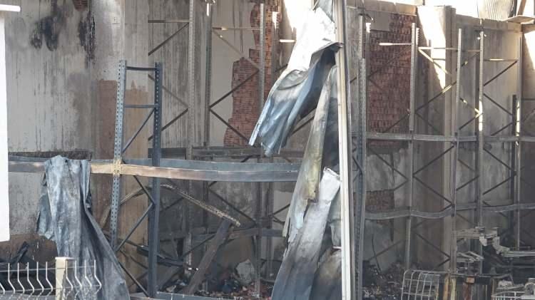 <p><span style="color:#A52A2A"><strong>YARALILARIN TEDAVİSİ DEVAM EDİYOR </strong></span></p> <p> </p> <p>Yaralanan, 1’i ağır, 7 kişi ise sağlık ekibinin müdahalesinin ardından hastanelere kaldırılarak tedaviye alındı. </p> 