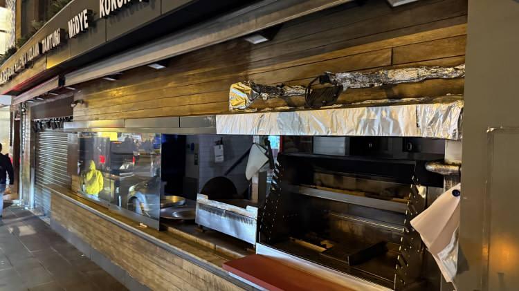 <p><span style="color:#B22222"><strong>ÖN OTOPSİ TAMAMLANDI </strong></span></p>

<p>Olayın en kritik aşaması ise bugün tamamlanan ön otopsi raporu oldu.</p>

<p> </p>
