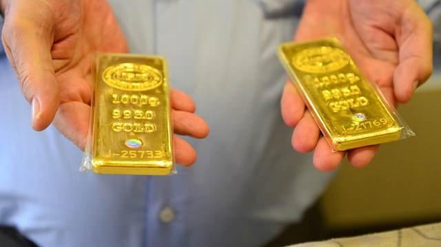 <p>Memiş, 2026’yı “manipülasyon yılı” olarak tanımlayarak finansal piyasalarda sert dalgalanmaların artacağına dikkat çekti. Ona göre ons altın bu süreçte yeniden 4.800–5.000 dolar bandını zorlayacak.</p>
