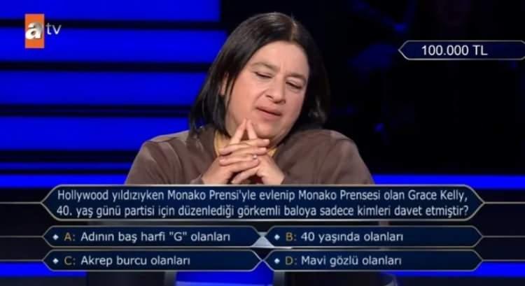 <p>ŞIKLARI GÖRÜNDE NE YAPACAĞINI BİLEMEDİ</p>

<p>Şıkları gördükten sonra uzun uzun düşünen ve şaşkınlık yaşayan yarışmacı, iki kez joker hakkını kullanmayı da ihmal etmedi. </p>
