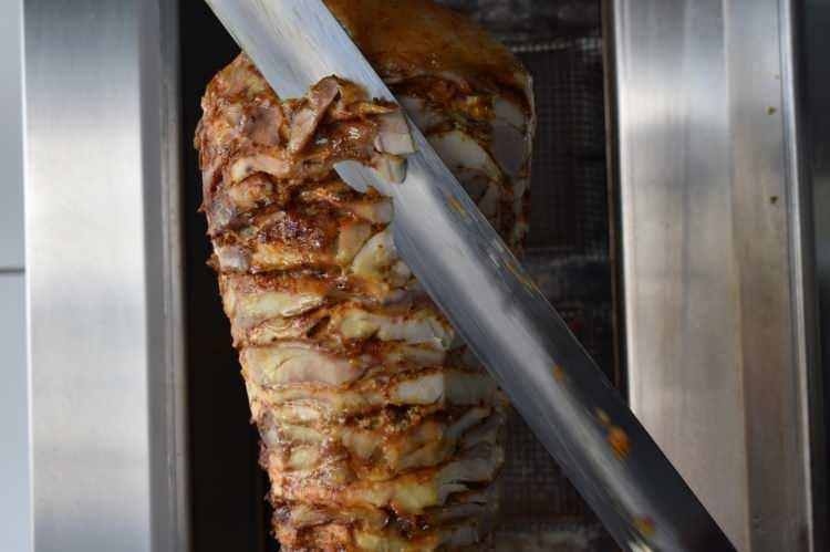 <p>Alttaki-etler ısınmamışsa E.coli.</p>

<p> </p>
