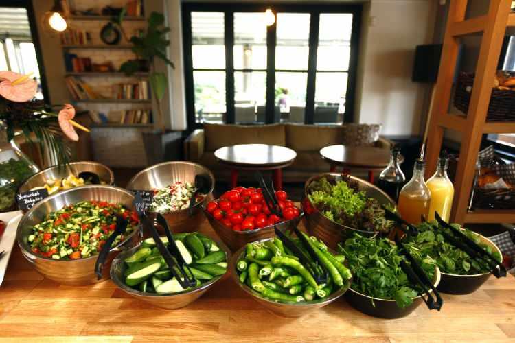 <p>Su kaynağı şüpheliyse parazit riski.</p>

<p> </p>
