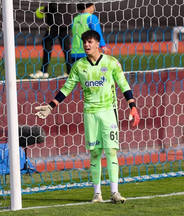 <p>Ege Albayrak - Kasımpaşa</p>
