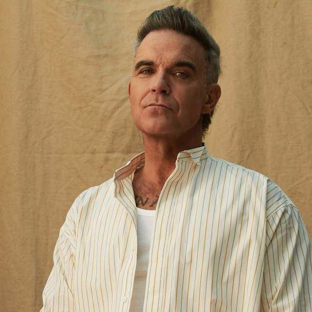 <p><strong>"She's The One" , "Candy", "Feel" ve "Angel" gibi parçalarla yıllardır dünya çapında geniş bir hayran kitlesi bulunan Robbie Williams, son olarak yaptığı açıklamada kullandığı kilo verme iğnelerinin görme yetisini etkilemiş olabileceğini söyleyerek hayranlarına uyarıda bulundu.</strong></p>
