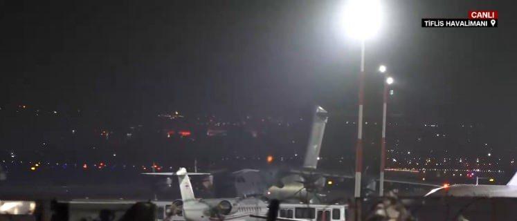 <p>Yarın da tören düzenlenecek. Törenden sonra da şehitlerimiz memleketlerine uğurlanacak.</p>
