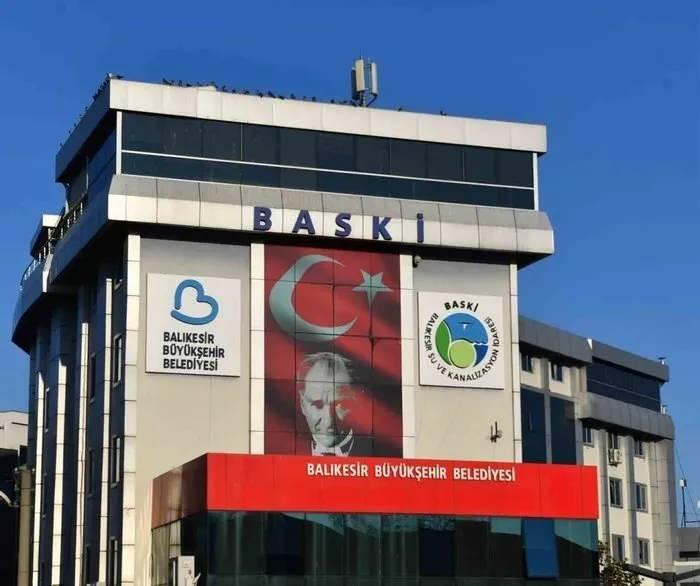 <p>Balıkesir Büyükşehir Belediyesinin 4.7 milyar lira,</p>
