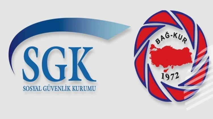 <p><strong><span style="color:rgb(178, 34, 34)">BAĞ-KUR PRİM GÜN SAYISI NE ZAMAN DÜŞÜRÜLECEK?</span></strong></p>

<p> </p>

<p>Bağ-Kur’luların prim gün sayısının 9 binden 7 bin 200’e düşürülmesine ilişkin ne zaman yapılacağının sorulması üzerine Işıkhan, <strong>“2026, 2027, 2028 yılına kadar zamanımız olduğunu düşünüyorum. Daha zamanımız var. Sayın Cumhurbaşkanımızın verdiği sözler yerine getirilecektir. Biz bu sözü yerine getireceğiz”</strong> yanıtını verdi.</p>
