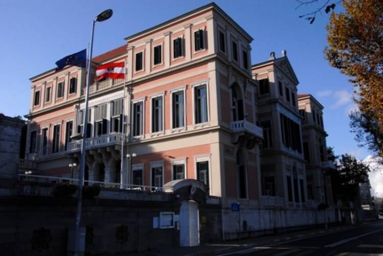 <p><span style="color:#B22222"><strong>Avusturya Konsolosluk:</strong></span></p>

<p> </p>

<p>İSTANBUL Başvuru: 23171 Ret Sayısı: 4778 Ret Oranı: %20,6</p>

<p> </p>
