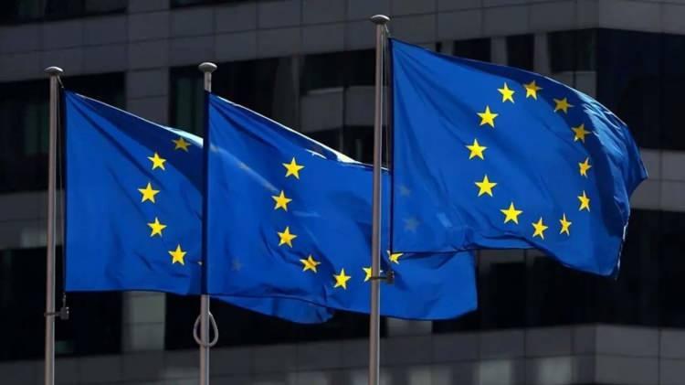 <p><span style="color:#B22222"><strong>Malta Konsolosluk: </strong></span></p>

<p> </p>

<p>İSTANBUL Başvuru: 6403 Ret Sayısı: 1751 Ret Oranı: %27,9</p>

<p> </p>
