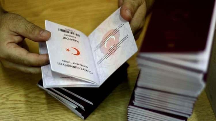 <p><span style="color:#B22222"><strong>Çekya Konsolosluk: </strong></span></p>

<p> </p>

<p>ANKARA Başvuru: 6667 Ret Sayısı: 1899 Ret Oranı: %28,5</p>

<p> </p>
