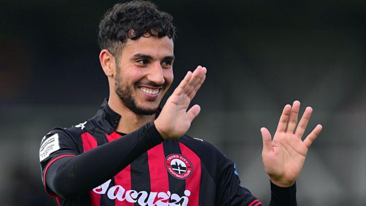 <p>10-Yasine En Neyah</p>
