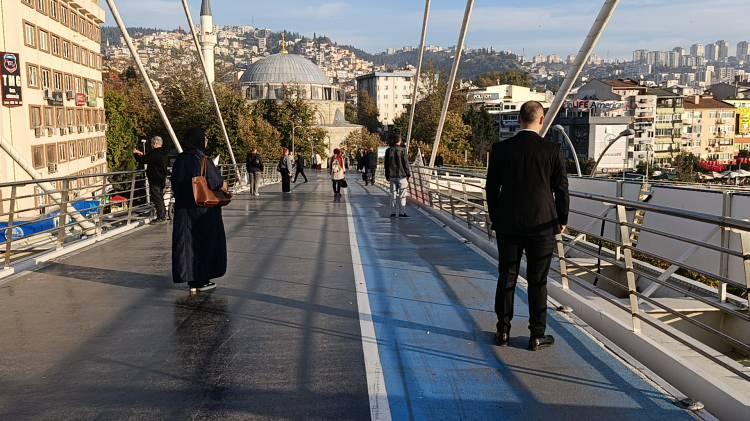 <p><span style="color:#B22222"><strong>Kocaeli </strong></span></p>
