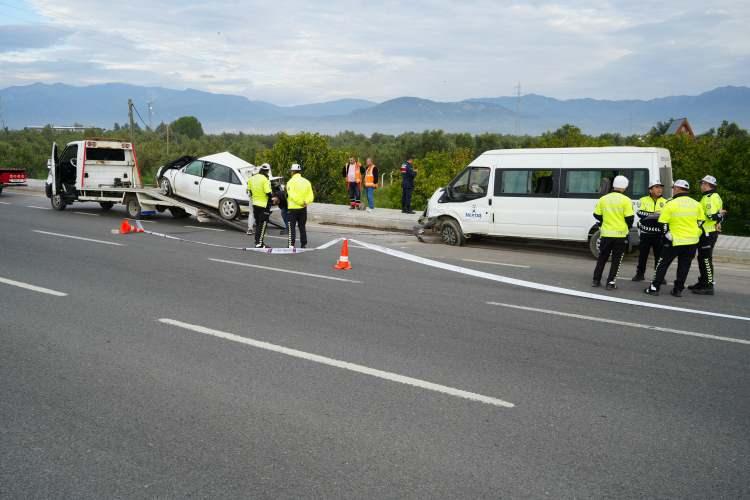 <p>Kaza ile ilgili jandarma ekipleri tarafından inceleme başlatıldı.</p>
