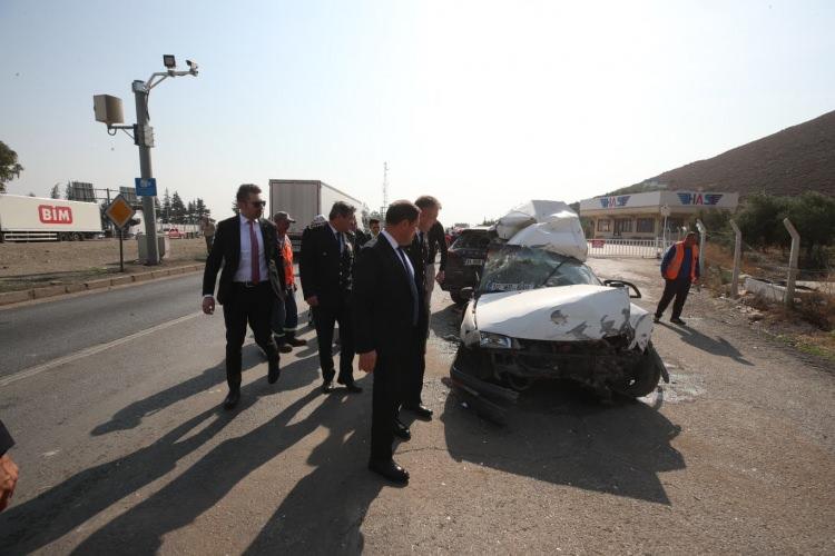 <p>Vali Mustafa Masatlı da kaza alanında incelemelerde bulundu.</p>

<p> </p>
