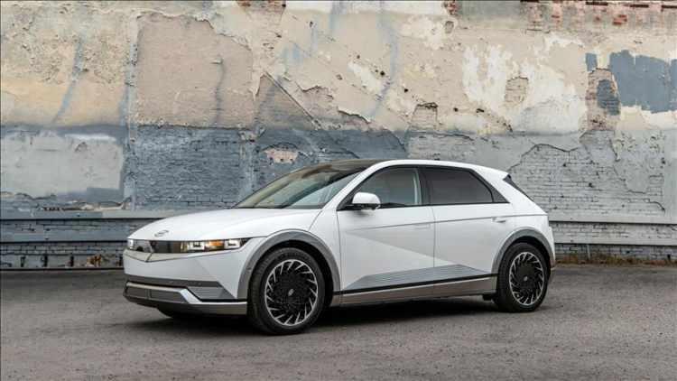 <p><span style="color:#B22222"><strong>HYUNDAİ</strong></span></p>

<p> </p>

<p><strong>Kalan Batarya Kapasitesi :</strong></p>

<p><strong>%100</strong></p>
