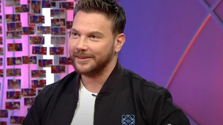 <p><strong>Çünkü Türk milleti, kıvıran, trip atanları değil adam gibi adamları sever!" </strong></p>
