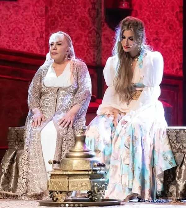 <p>Koşan aynı zamanda oynadıkları rolden <strong>para dahi almadığını</strong> belirterek şunları da sözlerine ekledi:</p>
