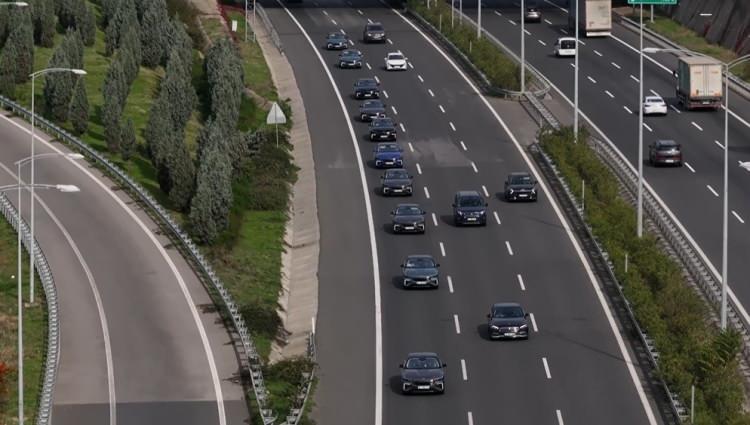 <p>Togg'un yeni modelinin dünyadaki rakipleriyle rahatlıkla yarışacağı ifade edildi.</p>
