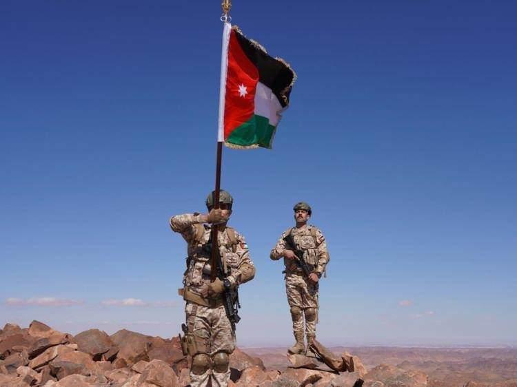 <p><span style="color:#B22222"><strong>10)  ÜRDÜN</strong></span></p>
