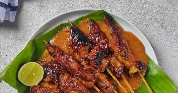 <p><strong>11. SATE PONOROGO / ENDONEZYA</strong></p>
