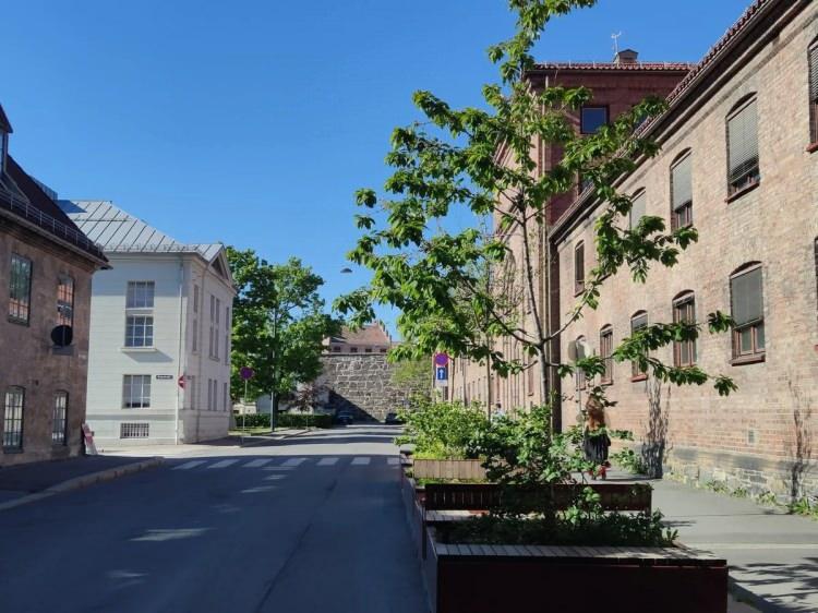 <p><strong>LİSTENİN KALANI ŞU ŞEKİLDE:</strong></p>

<p> </p>

<p>23- Oslo, Norveç - Nedre Slottsgate</p>

<p> </p>

<p> </p>
