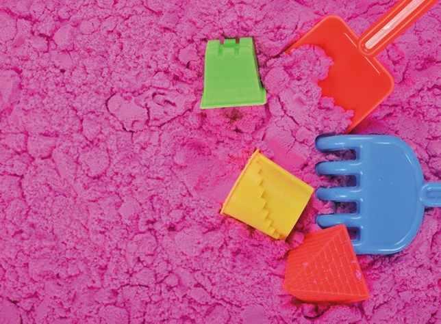 <p>Avustralya Yayın Kuruluşunun (ABC) haberine göre Avustralya Rekabet ve Tüketici Komisyonu (ACCC), renkli kumlardan alınan numunelerin laboratuvar testlerinde <strong>"tremolit" </strong>türü asbest tespit etti.</p>
