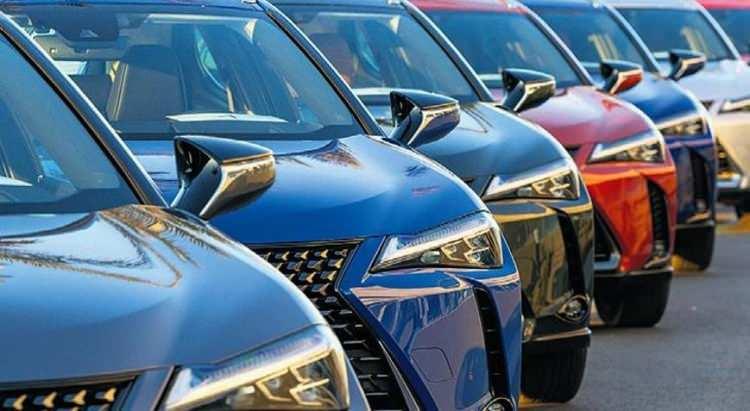 <p><strong>MARKALAR ARAYIŞ İÇİNDE</strong><br />
<br />
Ek vergi yükünü hafifletmek isteyen bazı distribütörler, araçlarını Avrupa veya vergi oranı düşük ülkelerden tedarik ederek fiyatı daha uygun tutmayı hedefliyor.</p>

<p> </p>
