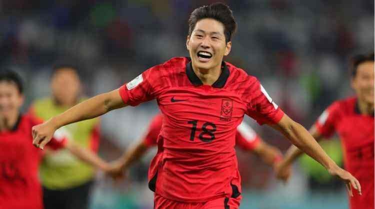 <p>22 - GÜNEY KORE - 1599</p>
