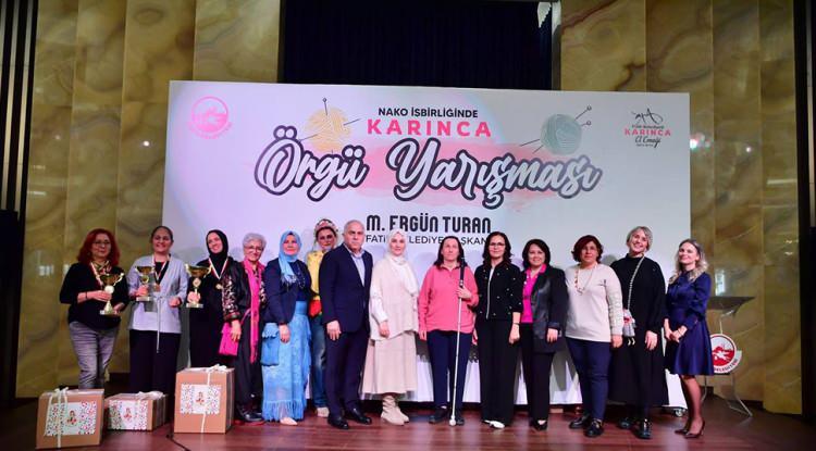 Fatih’te örgü yarışmasına yoğun ilgi! 500 Kadın örerek yarıştı