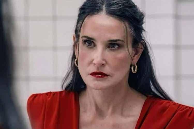 <p><strong><span style="color:#B22222">DEMI MOORE</span>  |  Oyuncu</strong></p>
