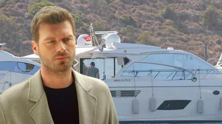 <p><span style="color:#8B4513"><strong>Ünlü oyuncu Kıvanç Tatlıtuğ, 12 metre uzunluğundaki teknesini yenileyerek 16 metre uzunluğunda daha büyük bir model satın aldı. Tatlıtuğ’un bu tercihi, denize olan sevgisini bir kez daha gözler önüne serdi.</strong></span></p>
