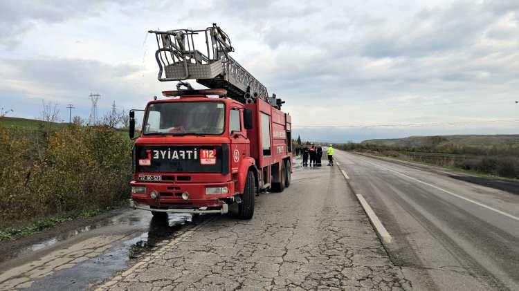 <p>İhbarla bölgeye itfaiye, polis ve jandarma ekipleri sevk edildi. </p>
