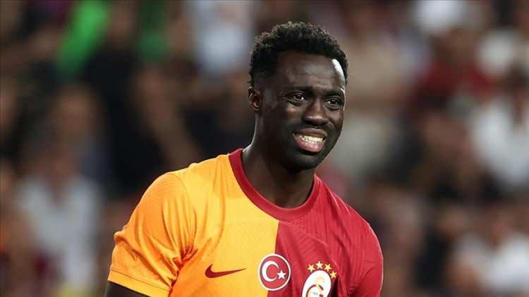 <p>Davinson Sanchez (Galatasaray - Kolombiya)</p>
