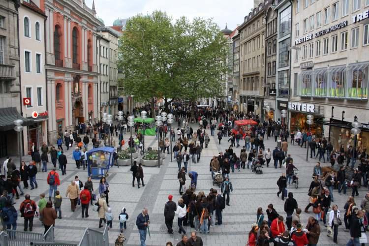 <p>14- Münih, Almanya - Kaufinger/Neuhauser</p>

<p> </p>

<p> </p>

<p><strong>Yıllık metrekare başına kira ücreti: 3 bin 840 euro </strong></p>

<p> </p>

<p> </p>
