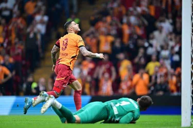 <p><span style="color:#B22222"><strong>VAN</strong></span></p>

<p> </p>

<p><strong>Galatasaray</strong></p>
