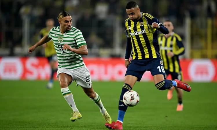 <p>Ripost: Ferencvaros sürpriz yaptı, Türkler bile Barnabas Varga'yı tutamadı.</p>
