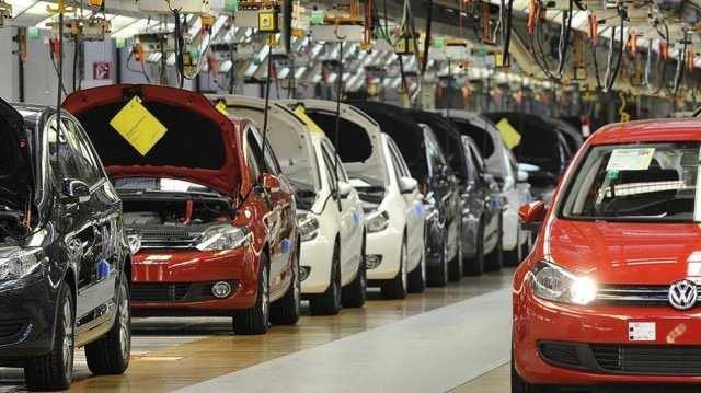 <p>Motorlu Taşıtlar Vergisi (MTV), yıl içinde iki eşit taksit halinde ödeniyor, ödemeler geciktiğinde borç vergi dairesi tarafından takibe alınıyor ve aylık yüzde 1,4 gecikme faizi uygulanıyor.</p>

<p> </p>
