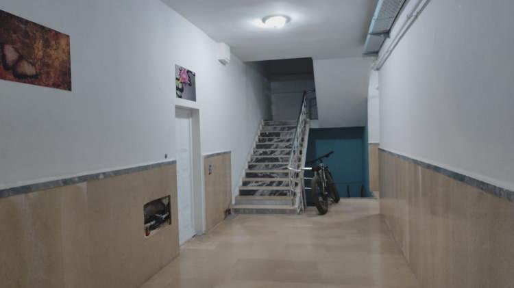 <p>Ayrıca ailenin komşuları ve akrabalarının da ifadelerine başvuruluyor. </p>

<p> </p>

<p><span style="color:#A52A2A"><strong>KAYNAK: DHA</strong></span></p>
