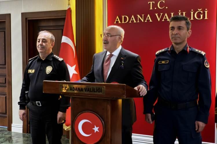 <p><span style="color:#B22222"><strong>VALİ KÖŞGER: TANITMA EKSİKLİĞİMİZ OLDUĞU ANLAŞILIYOR</strong></span></p>

<p>Adana Valisi Yavuz Selim Köşger, yapay zekaya göre Türkiye'nin en tehlikeli mahalleleri listesinde yer alan Yüreğir ilçesindeki 19 Mayıs Mahallesi ile ilgili zannedildiği gibi bir durum olmadığını söyledi. </p>
