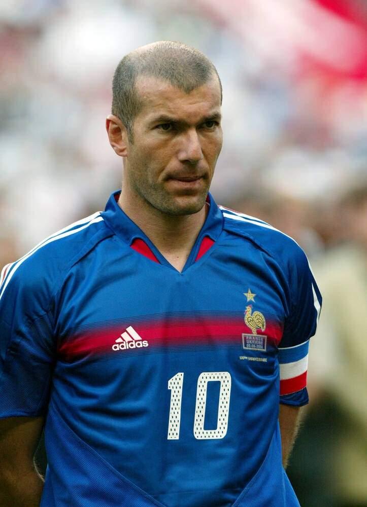 <p>Zinedine Zidane - 185 milyon Euro</p>
