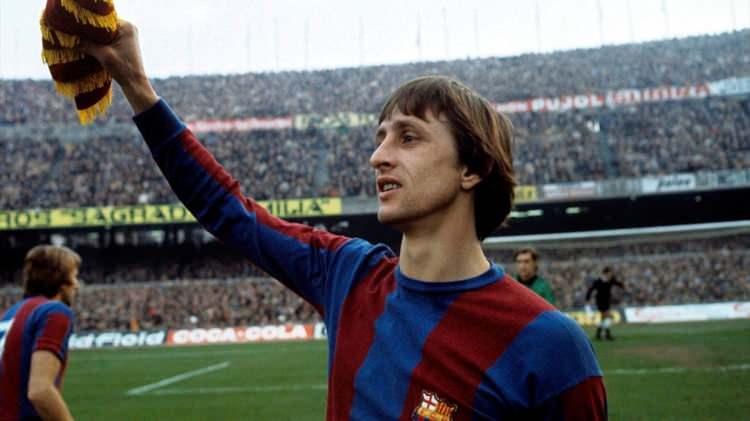 <p>Johan Cruyff - 290 milyon Euro<br />
<br />
Cruyff, 1973-74 sezonunda Ajax'tan Barcelona'ya 1.9 milyon Euro'ya transfer olmuştu. </p>
