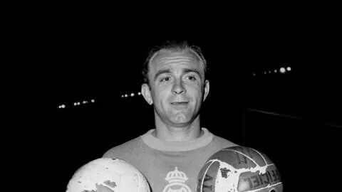 <p>Alfredo Di Stefano - 200 milyon Euro</p>
