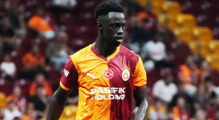 <p>* Davinson Sanchez</p>
